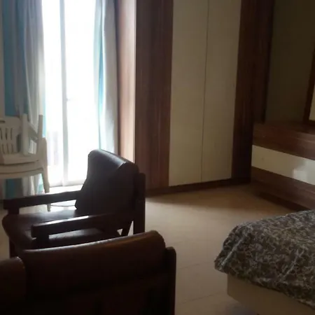 Fourty One Apartament *